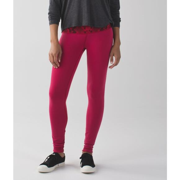 Lululemon womens Wunder Under Pant III Reversible Cranberry/Alarming leggings 4 - Picture 1 of 15